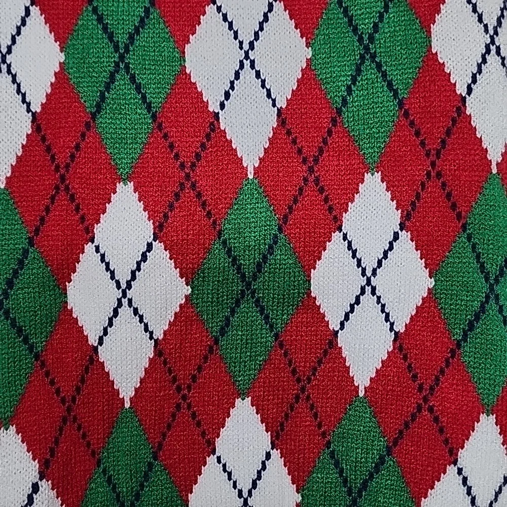 Red, White, Green & Black  Argyle Dog Sweater Medium New with Tags
